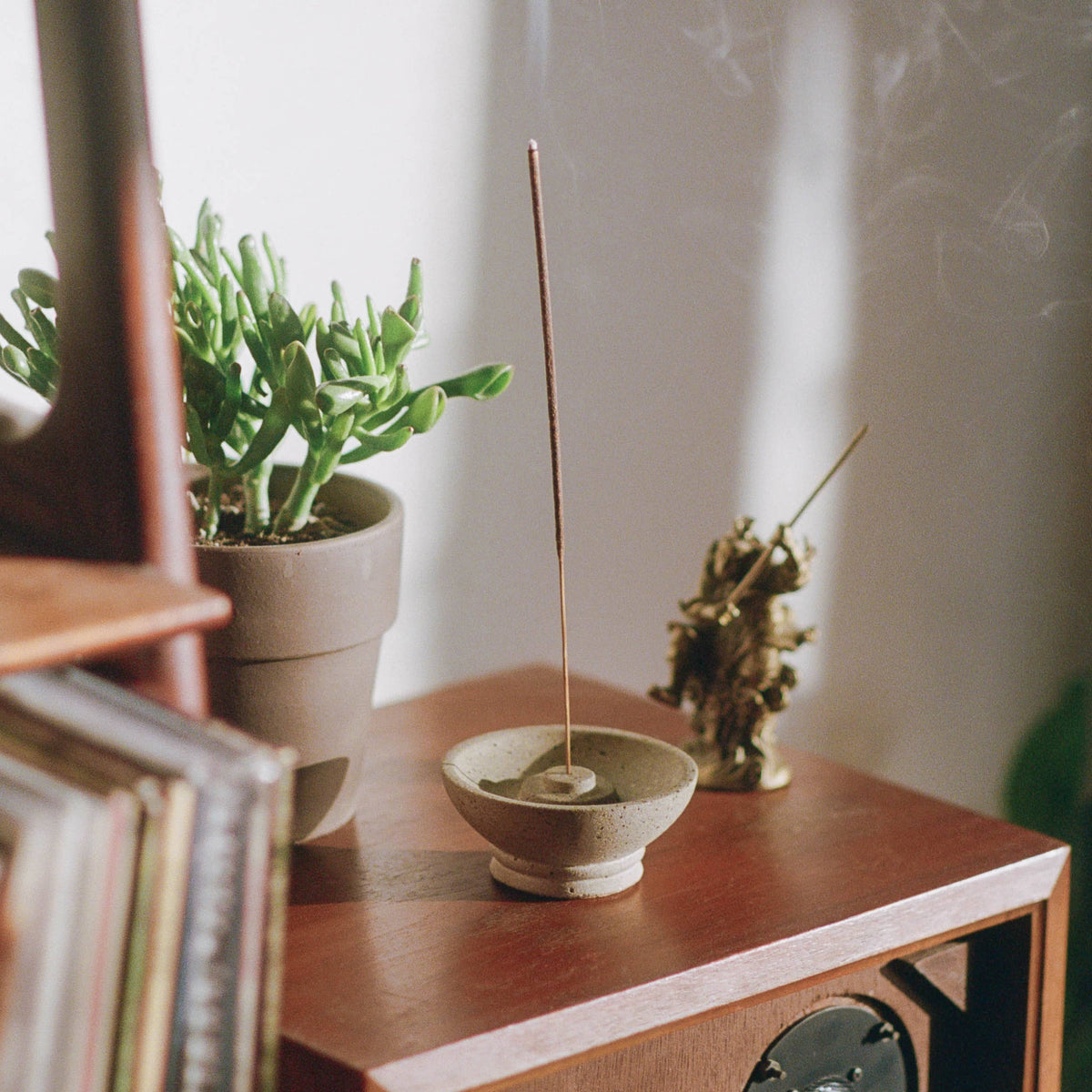 Underhill Incense Sticks – Tobacco, Cedar & Ale | Slow Burning, 20-Pack