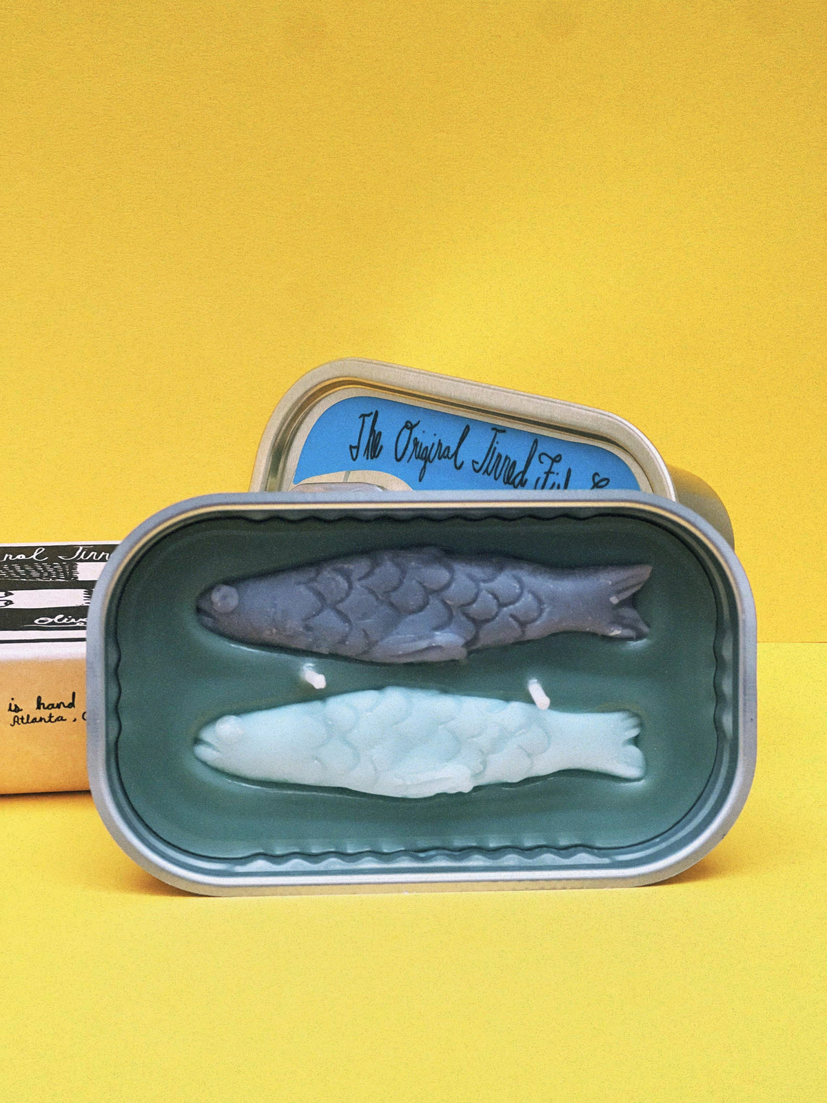 Olive Oil & Sea Salt Tinned Fish Candle detail