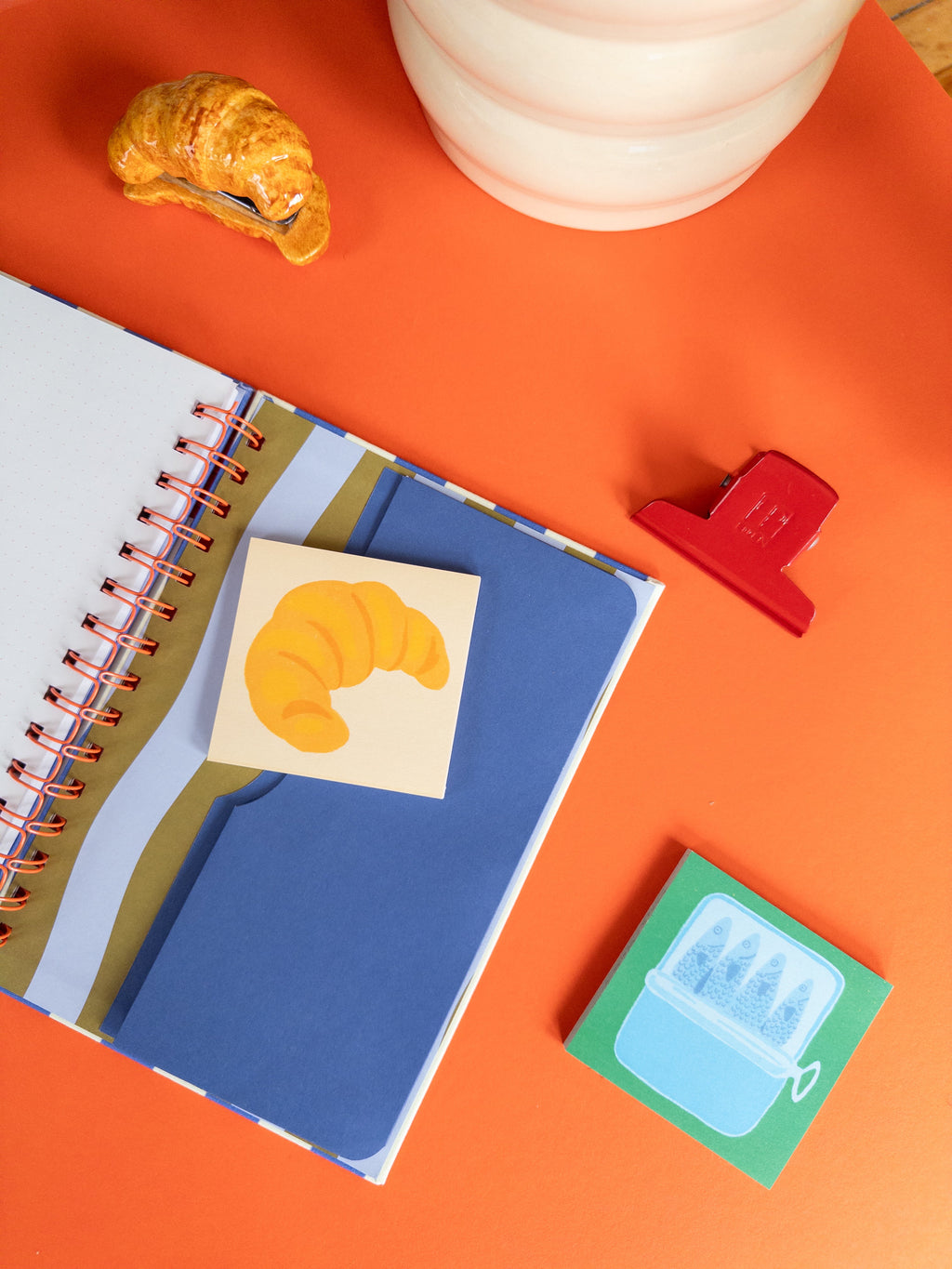 Croissant Sticky Notes